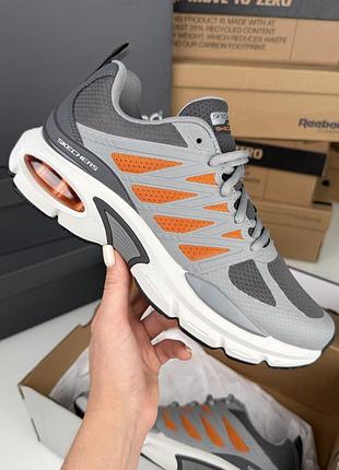 Стильные кроссовки с легендарным силуэтом skechers ventura