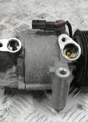 Компрессор кондиционера dacia duster ii 926005689r