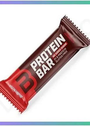 Протеиновый батончик biotech protein bar 70 г клубника белковый перекус для активных людей десерт sku_fitsh_cn5423-4