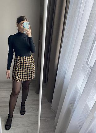 Zara міні спідниця твідова хс-с 3
