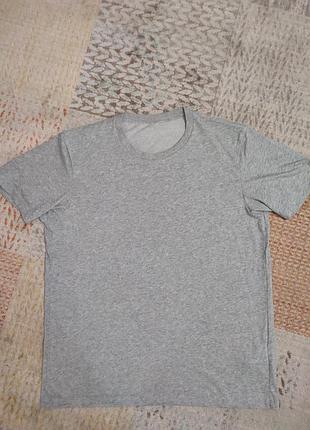 Футболка uniqlo 2