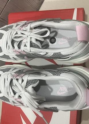 Кросівки nike 4