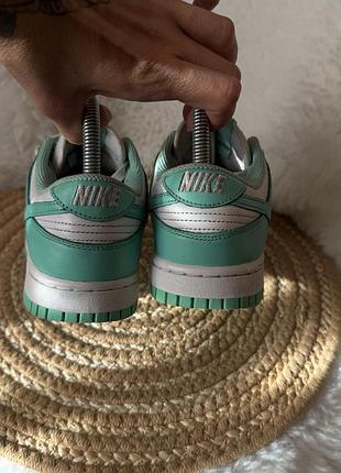 Кросівки nike 4