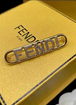 Брошка fendi first crystal logo gold люкс якість