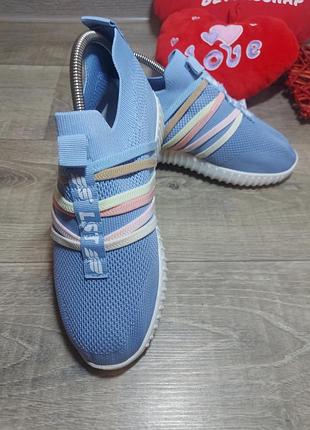 Кроссовки текстильные,слипоны 👟👟
