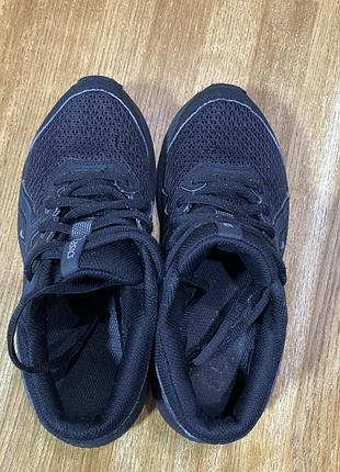 Кросівки asics 35 6