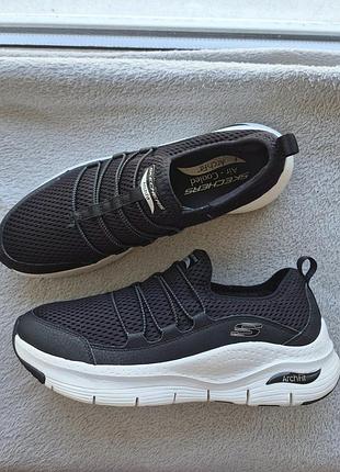 Кросівки skechers 41р.