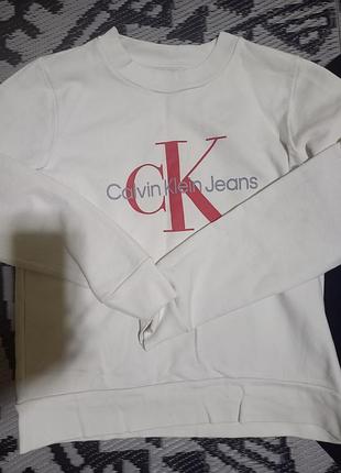 Продам спортивную кофту 2