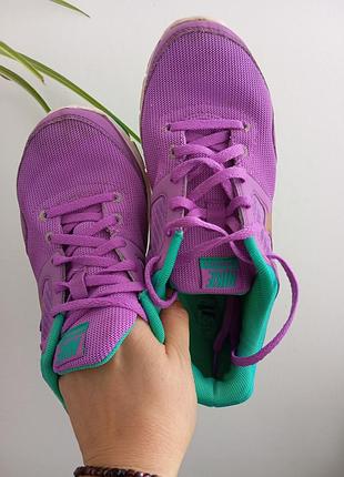Жіночі кросівки nike lunarfly 4 /39