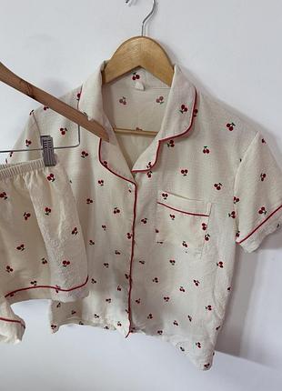 Мила піжамка з 🍒 2