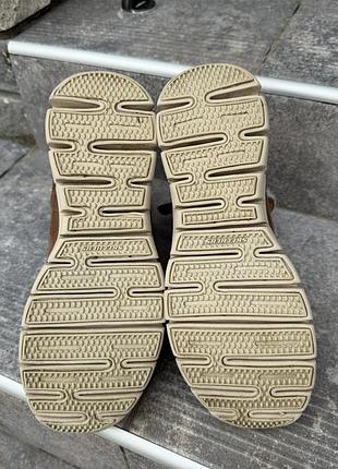 Черевики skechers 38/24,5см 5