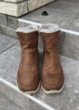Черевики skechers 38/24,5см 2