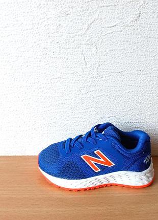 Класні кросівки new balance 21,5 р. устілка 13,5 см.