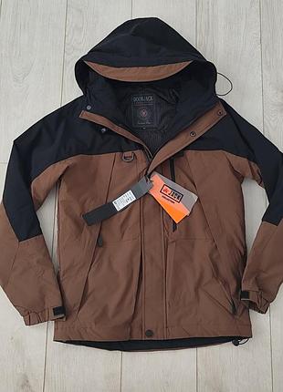 Чоловіча демісезонна якісна  тепла чорна куртка з softshell