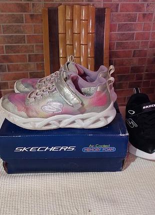 Кросівки дитячі skechers розмір 32,устілка 20 см
