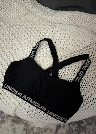 Жіночий топ від under armour