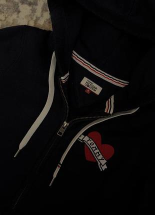 Жіноча зіпка від tommy hilfiger 3