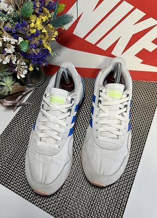 Кроссовки adidas 3