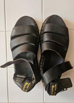 Босоножки dr.martens 4