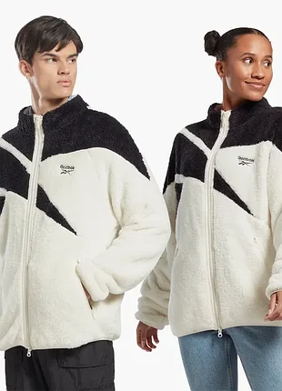 Кофта унисекс reebok classics sherpa beige ib8441