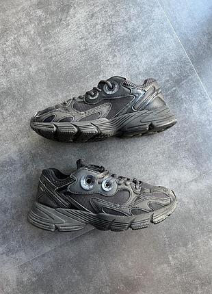 Кросівки adidas astir