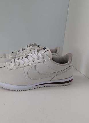 Кроссовки nike cortez