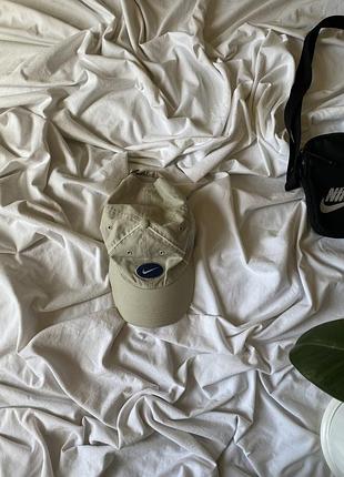 Винтажная бейсболка nike с объемным логотипом, one size