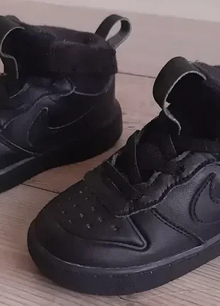 Универсальные кожаные кроссовки-хайтопы nike (р.23,5)