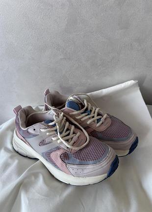 Кросівки zara 37 розмір для дівчинки 9