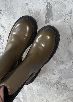 Челсі хакі кольору h&m 2