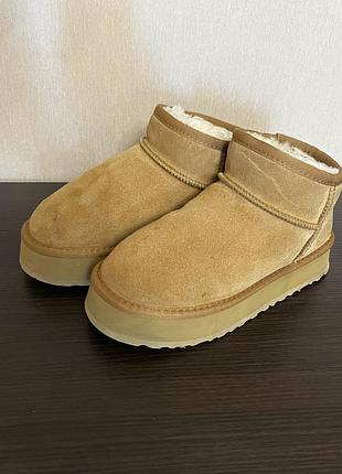 Уггі, угги ugg classic ultra mini platform, 39 розмір 9