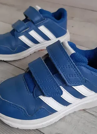 Кросівки adidas (р.23)