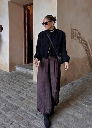 Шикарные трендовые широкие брюки аладины цвета бургунди в клетку zara
🤩🤩🤩🤩🤩🤩🤩🤩🤩🤩🤩