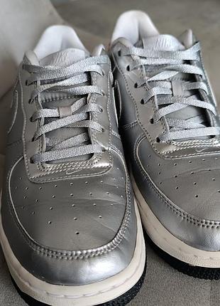 Кроссовки nike air force 1 se 2