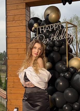 Чорна атласна сукня-трансформер зі знімним бантом, розмір s