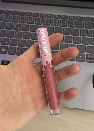 Kylie cosmetics matte liquid lipstick 6