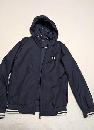 Куртка вітровка fred perry s original стан нової