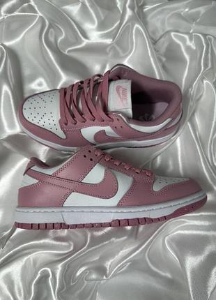Nike sb dunk low pink white 4