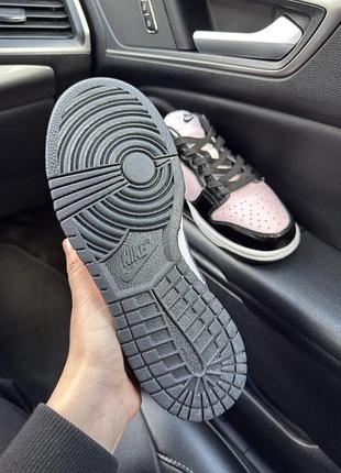 Nike sb dunk low pink black patent 3