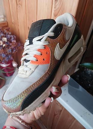 Жіночі кросівки nike 4