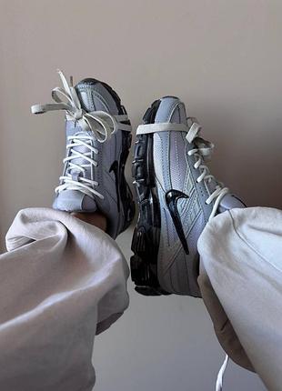 Nike initiator custom grey 7