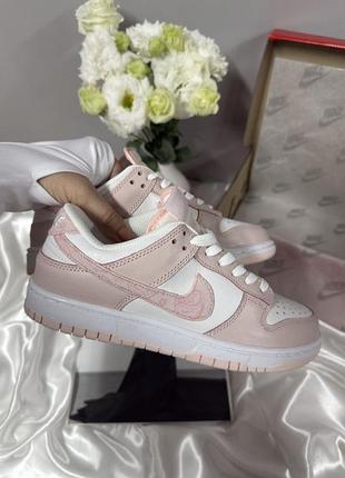 Nike dunk low pink paisley 7