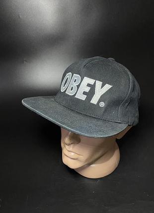 Кепка obey