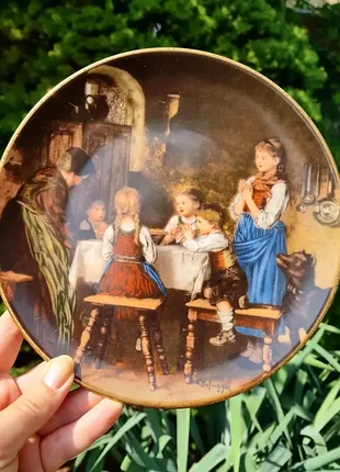 Вінтажна колекційна тарілка, мануфактури bareuther bavaria із серії die schönsten familienporträts des franz von defregger