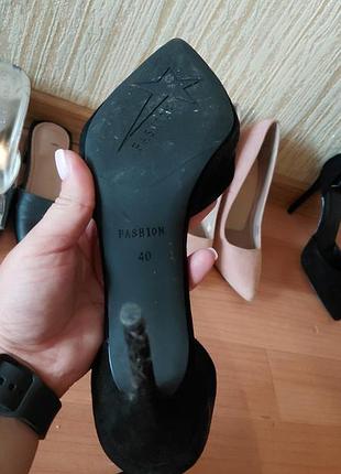Продам обувь одним лотом, стелька 25.5 6