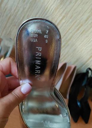 Продам обувь одним лотом, стелька 25.5 9