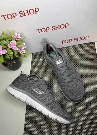 Оригінальні кросівки skechers