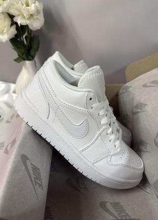 Nike air jordan 1 low full white 2