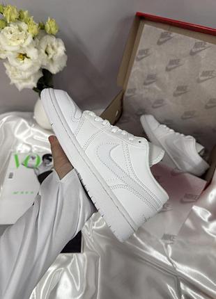 Nike air jordan 1 low full white 4
