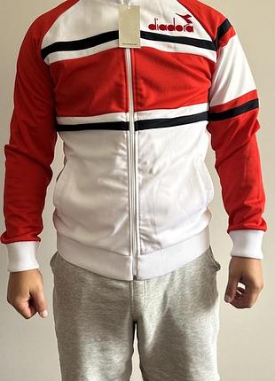 Спортивна кофта diadora 2